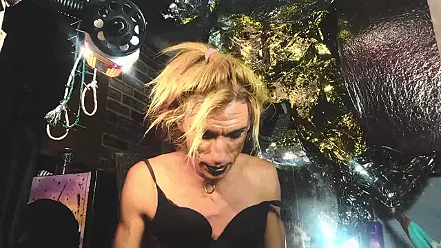 TgirlBrat online show from 07.24.26