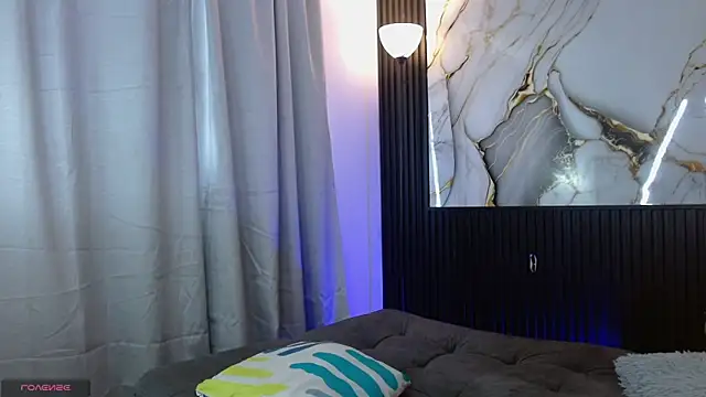 triiangel latinboy online show from 05.11.26