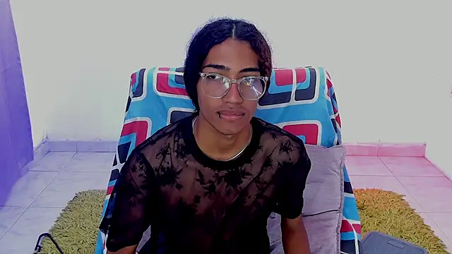 triiangel latinboy online show from 07.20.26