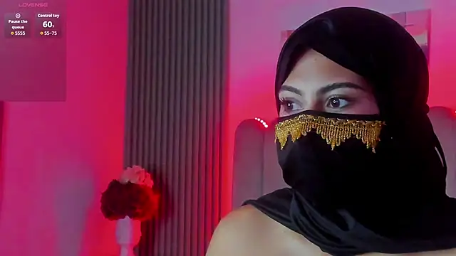 Layla amirah online show from 04.21.26