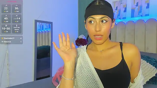 Layla amirah online show from 05.10.26
