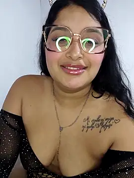 Maddy Kay online show from 04.17.26