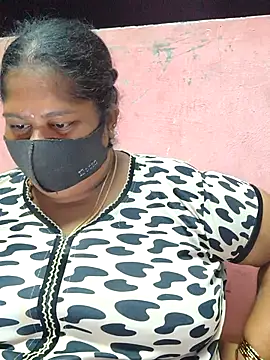 nilakutty online show from 04.21.26