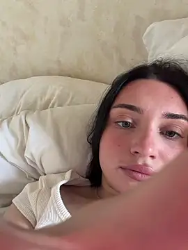 LucyHotty  online show from 05.21.26