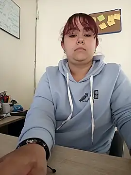 AliceScoot  online show from 05.07.26