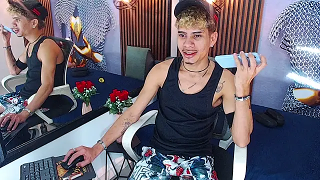 Skinny cute Alyer online show from 05.28.26