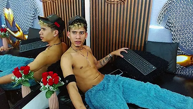 Skinny cute Alyer online show from 06.14.26