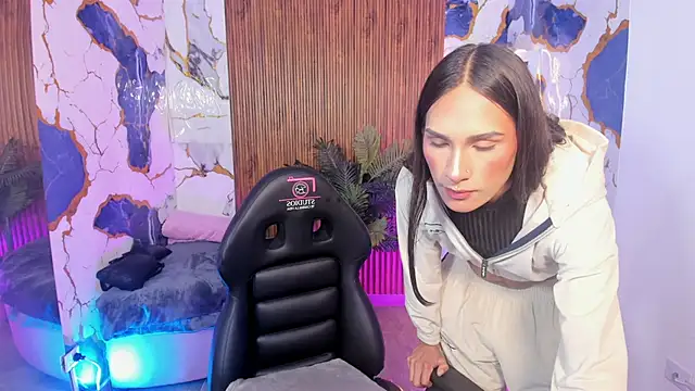 Snapshot of Samcielo_tay chatting on 05.11.26 Samcielo tay online show from 05.11.26