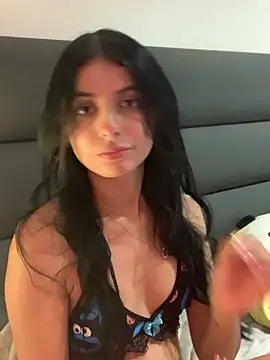 VIOLET 19XXX online show from 07.19.26