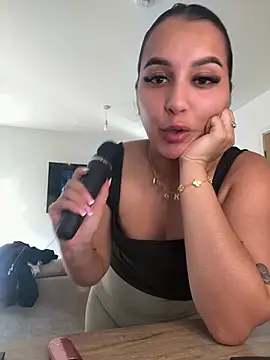 Miavelvetxoxo online show from 06.23.26