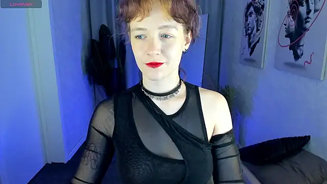 Ricki Bloom online show from 05.10.26