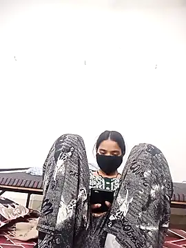 Snapshot of Riya_cum66 chatting on 05.08.26 Riya cum66 online show from 05.08.26