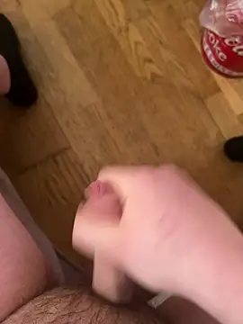 Snapshot of paullove69 chatting on 04.10.26 paullove69 online show from 04.10.26