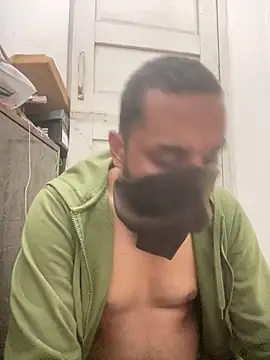 Snapshot of rathorejii chatting on 04.10.26 rathorejii online show from 04.10.26