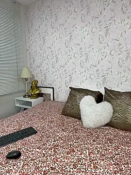 Brenda Brm online show from 04.27.26