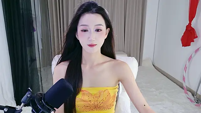 Snapshot of Dancing-CoCo-Pro chatting on 04.18.26 Dancing-CoCo-Pro online show from 04.18.26