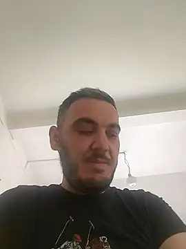 Snapshot of Maryo69v8 chatting on 04.11.26 Maryo69v8 online show from 04.11.26