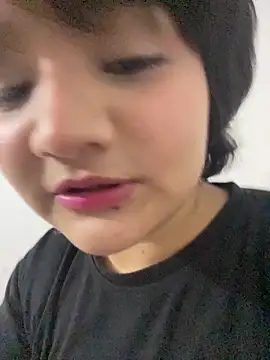 Karina PrettyHot69 online show from 05.26.26