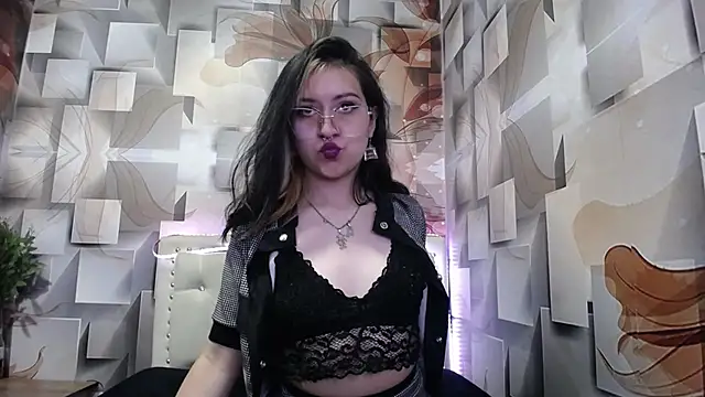 Snapshot of star__pink chatting on 04.11.26 star pink online show from 04.11.26