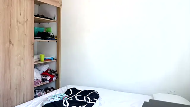 andrew 1520 online show from 02.11.26