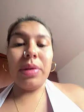 Snapshot of Iam-sophia27 chatting on 05.21.26 Iam-sophia27 online show from 05.21.26