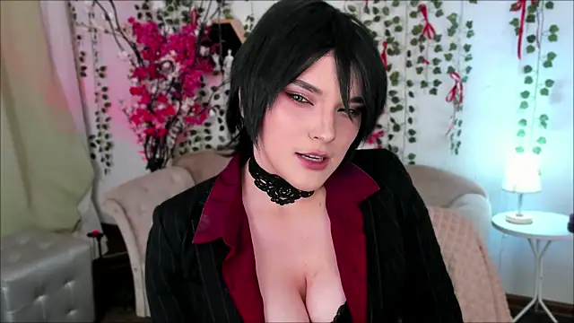 Snapshot of Rune_Veila chatting on 04.12.26 Rune Veila online show from 04.12.26