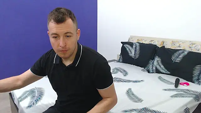 ExoticcXCouple online show from 04.18.26