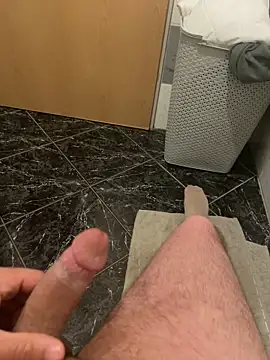 Snapshot of Nrwboy12 chatting on 04.12.26 Nrwboy12 online show from 04.12.26