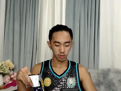 crocodale online show from 04.24.26