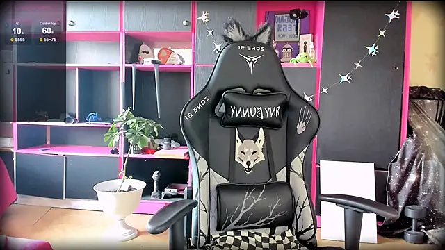Neon Baddie online show from 06.03.26