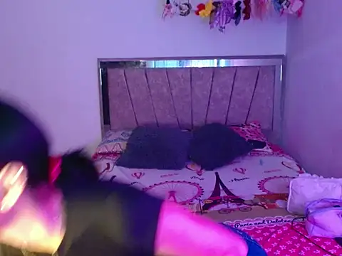 Dulcesexy18 online show from 06.24.26