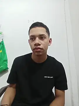 curious straight guy online show from 04.14.26