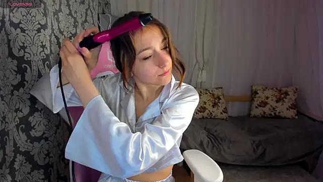 Snapshot of alis_tauber chatting on 05.05.26 alis tauber online show from 05.05.26