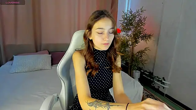 alis tauber online show from 07.27.26
