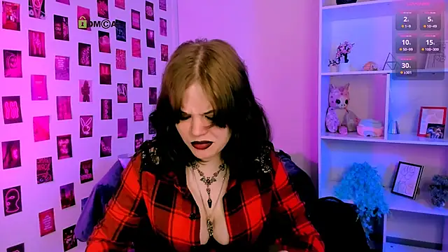 nikki kiss  online show from 06.28.26