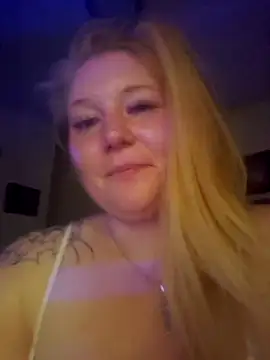 jilljizzle1990 online show from 04.13.26