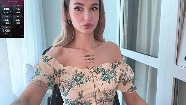 Blue  Berry   online show from 04.17.26