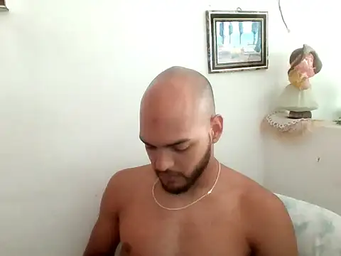 Snapshot of Eduarstrock chatting on 04.14.26 Eduarstrock online show from 04.14.26