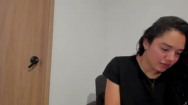 MiaRouseex online show from 05.27.26