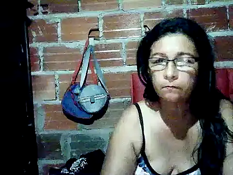 lola teem online show from 04.18.26