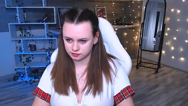 sofiarayan online show from 04.18.26