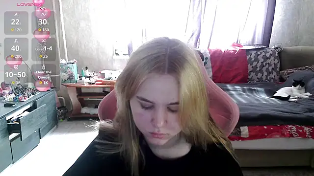 Ariana-May online show from 04.20.26