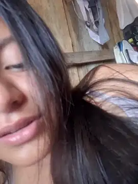 AishaYeleth online show from 04.15.26