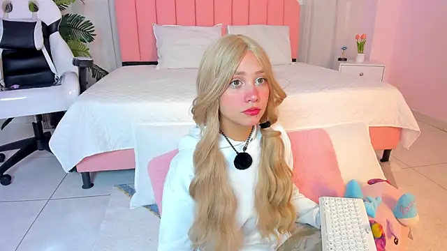 sweett fire online show from 04.22.26