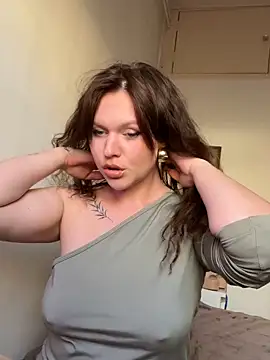 SweetLikaaa online show from 04.23.26