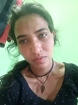 Priya7579 online show from 04.20.26