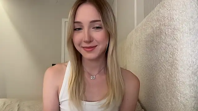 Kattie Petite online show from 07.27.26