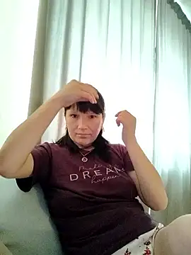 AlexaShiny  online show from 04.15.26