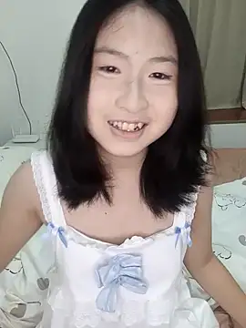 leexmm online show from 04.17.26