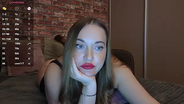 LeryKiss online show from 04.18.26